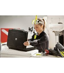 Pelican 1095 Hardback Laptop Case 15.6" - PE1095B