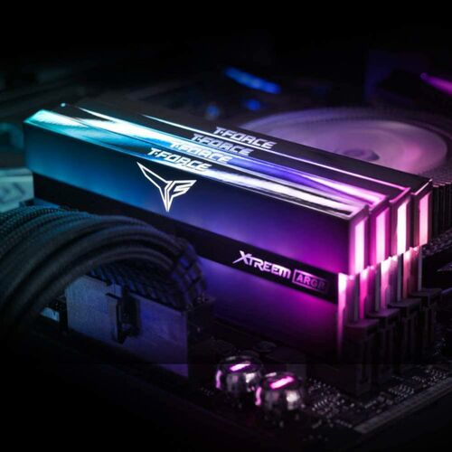 TEAM Xtreem RGB Gaming 16GB Memory Kit - 05T-XTREEM8GX2-4000